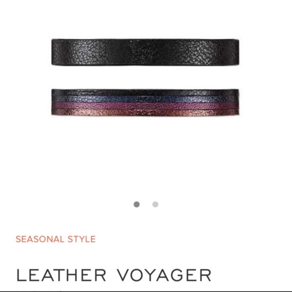 Brand new. Leather Voyager - Black